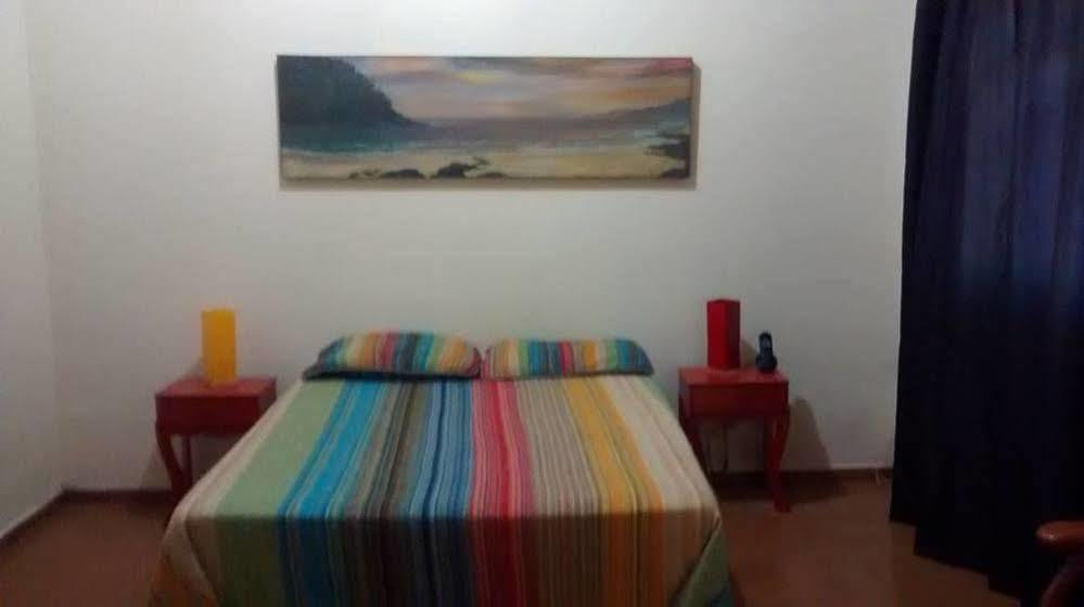 Hostel Tiradentes Bagian luar foto